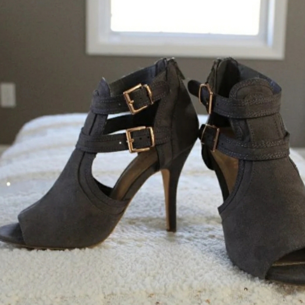 Lauren Conrad Gray Heels